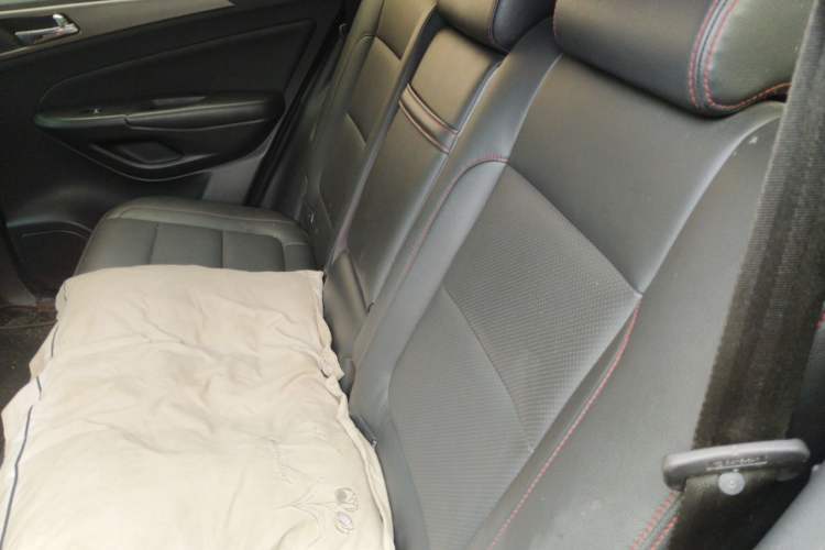 Used CHANGAN CS75 2014 2.0L Manual Luxury Version China IV Standard Left Rear Seat