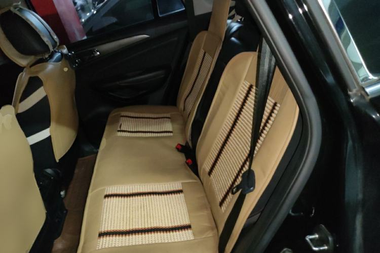 Used CHANGAN CS75 2014 1.8T Automatic Elite Model China IV Standard Left Rear Seat