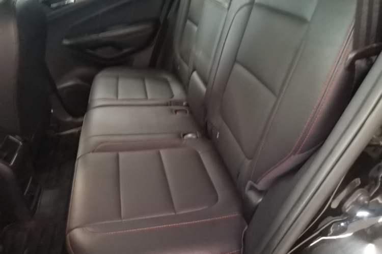 Used CHANGAN CS75 2014 2.0L Manual Luxury Version China IV Standard Left Rear Seat