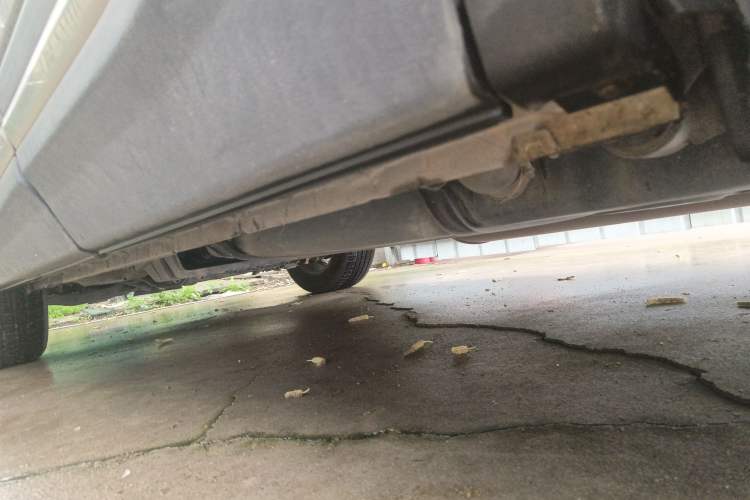 Used CHANGAN CS75 2014 1.8T Automatic Elite Model China IV Standard Left Side Sill