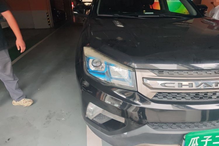 Used CHANGAN CS75 2014 1.8T Automatic Prestige Model China IV Standard Right Front Headlight