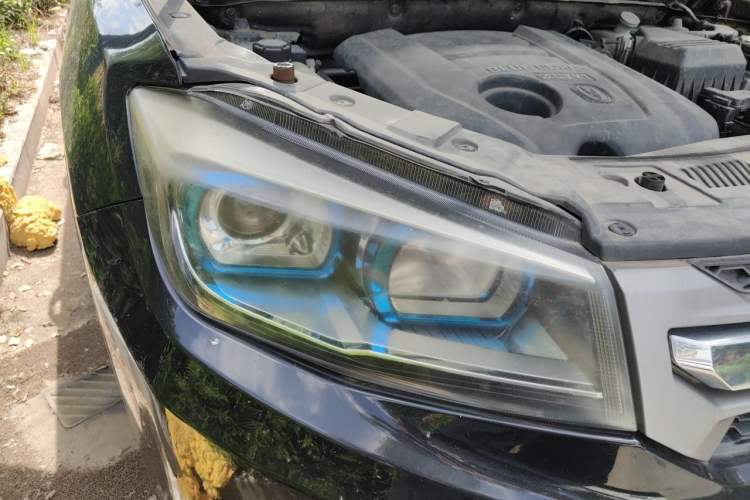 Used CHANGAN CS75 2014 2.0L Manual Leading Model China V Standard Right Front Headlight