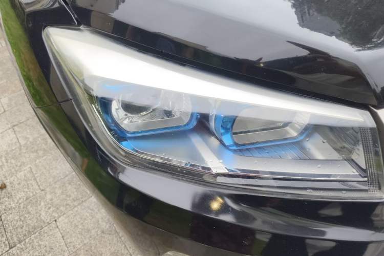 Used CHANGAN CS75 2014 1.8T Automatic Prestige Model China IV Standard Right Front Headlight