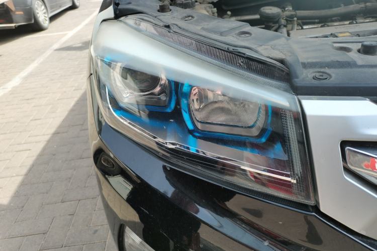 Used CHANGAN CS75 2014 2.0L Manual Luxury Version China V Standard Right Front Headlight