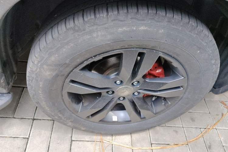 Used CHANGAN CS75 2014 2.0L Manual Leading Model China V Standard Right Front Wheel Hub