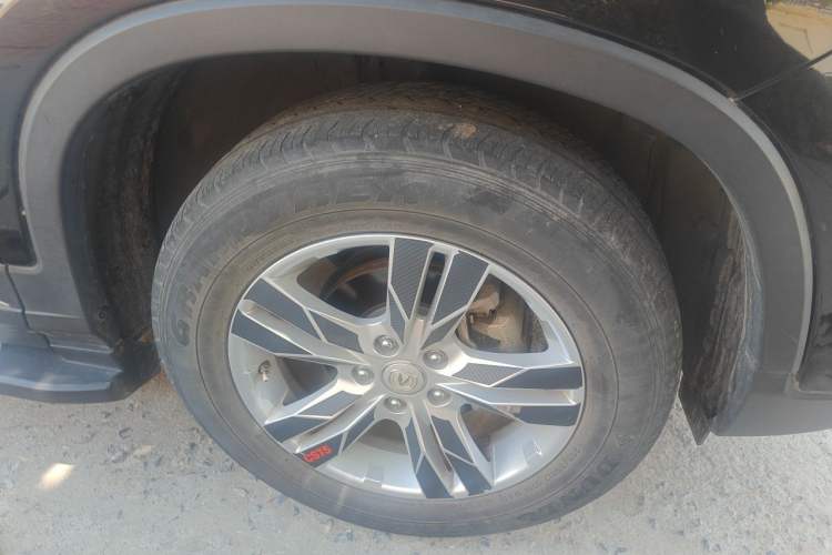 Used CHANGAN CS75 2014 2.0L Manual Luxury Version China V Standard Right Front Wheel Hub