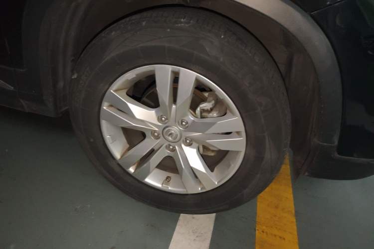 Used CHANGAN CS75 2014 1.8T Automatic Elite Model China IV Standard Right Front Wheel Hub