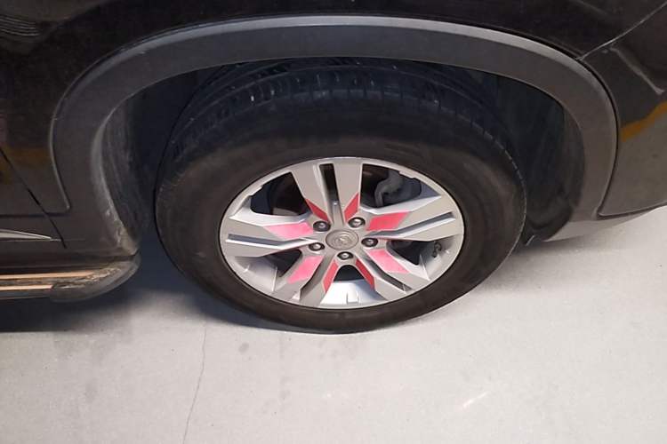 Used CHANGAN CS75 2014 2.0L Manual Luxury Version China IV Standard Right Front Wheel Hub