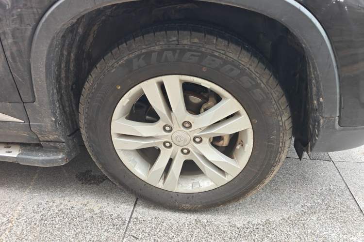 Used CHANGAN CS75 2014 2.0L Manual Luxury Version China IV Standard Right Front Wheel Hub