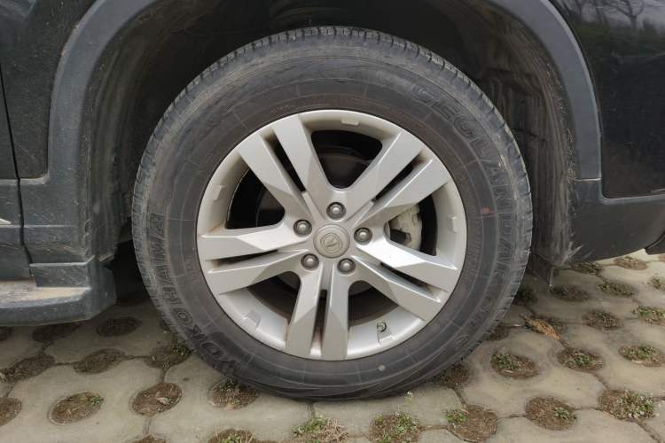 Used CHANGAN CS75 2014 1.8T Automatic Elite Version China V Standard Right Front Wheel Hub