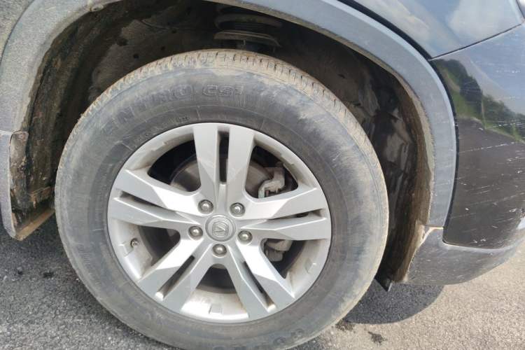 Used CHANGAN CS75 2014 1.8T Automatic Prestige Model China IV Standard Right Front Wheel Hub