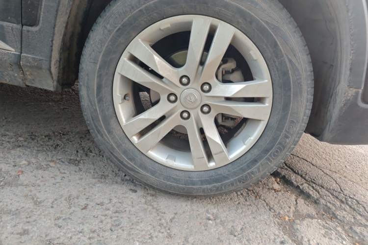 Used CHANGAN CS75 2014 1.8T Automatic Prestige Model China IV Standard Right Front Wheel Hub