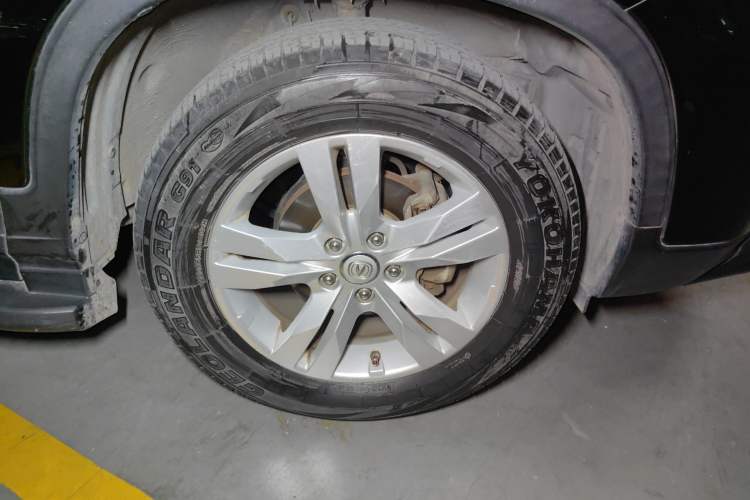 Used CHANGAN CS75 2014 1.8T Automatic Prestige Model China V Standard Right Front Wheel Hub