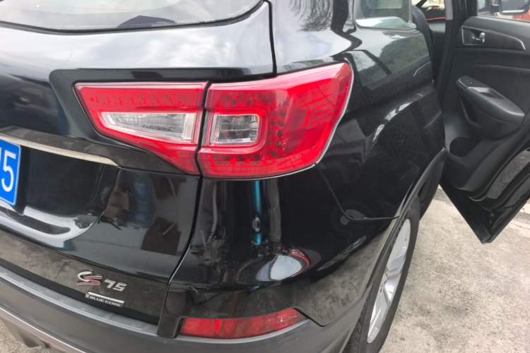 Used CHANGAN CS75 2014 2.0L Manual Leading Version China IV Standard Right Rear Taillight