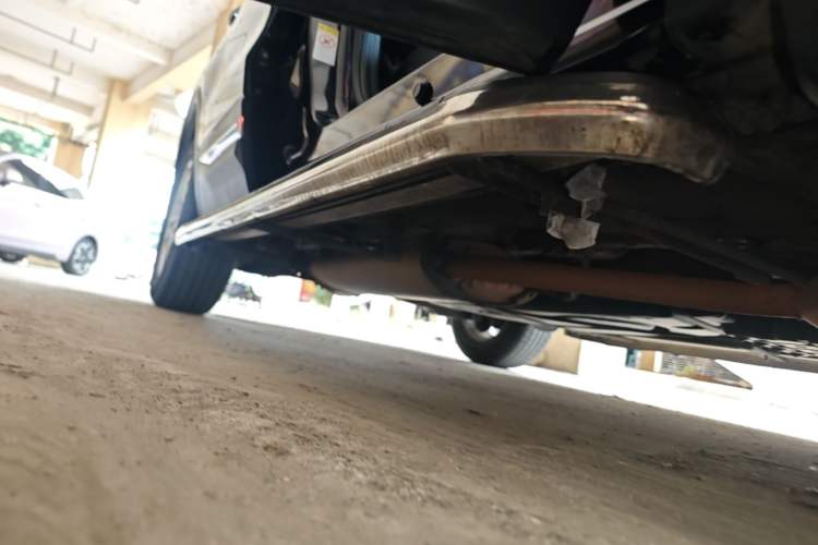 Used CHANGAN CS75 2014 1.8T Automatic Elite Version China V Standard Right Side Sill