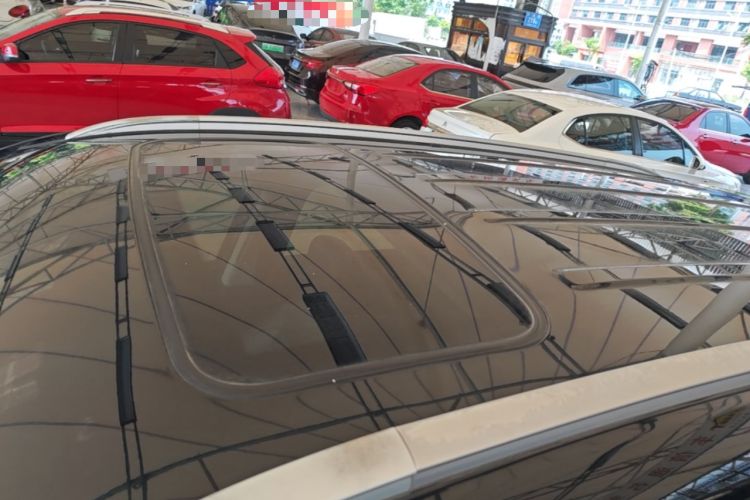 Used CHANGAN CS75 2014 1.8T Automatic Elite Model China IV Standard Roof