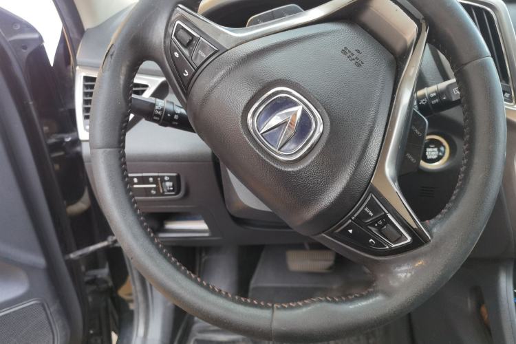 Used CHANGAN CS75 2014 1.8T Automatic Prestige Model China IV Standard Steering Wheel