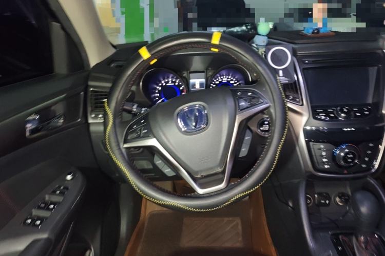 Used CHANGAN CS75 2014 1.8T Automatic Elite Model China IV Standard Steering Wheel