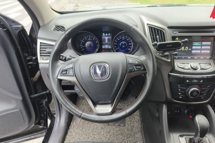 Used CHANGAN CS75 2014 1.8T Automatic Prestige Model China IV Standard Steering Wheel