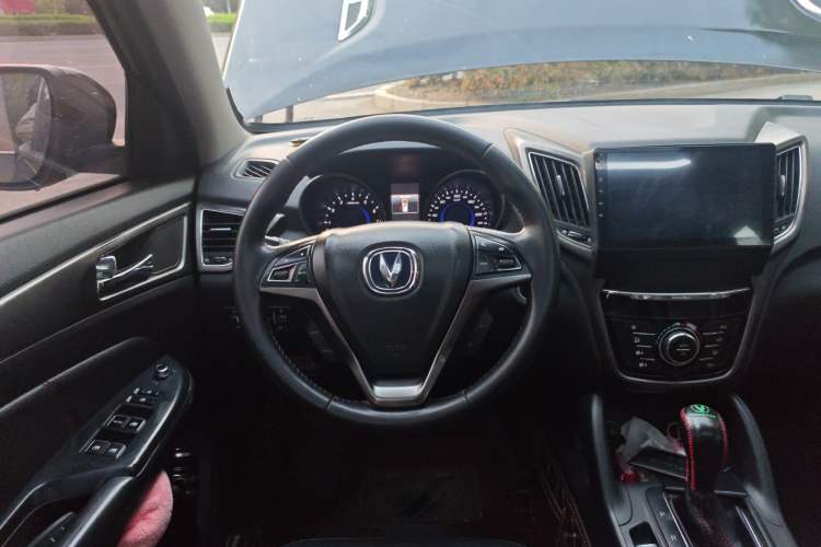 Used CHANGAN CS75 2014 1.8T Automatic Prestige Model China IV Standard Steering Wheel