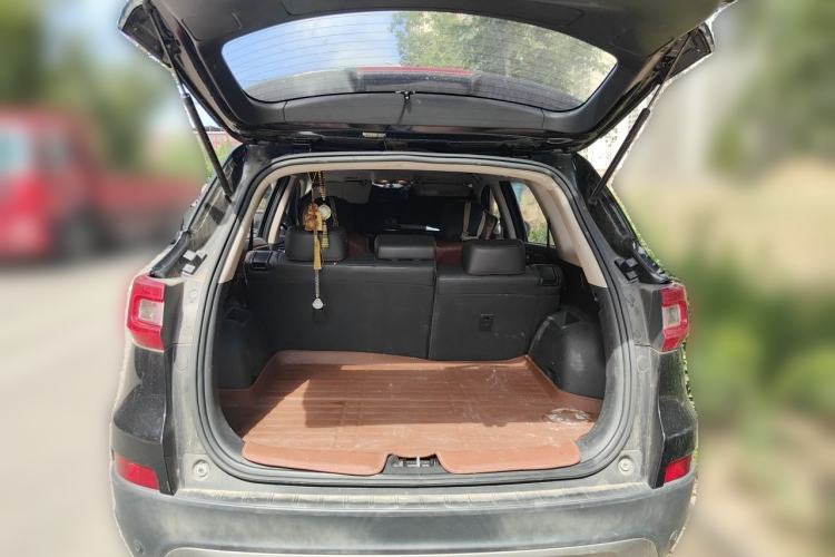 Used CHANGAN CS75 2014 2.0L Manual Leading Model China V Standard Trunk