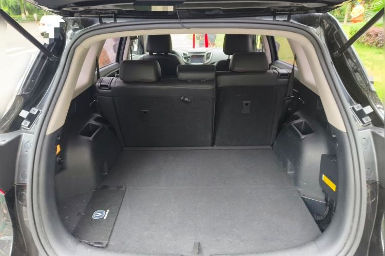 Used CHANGAN CS75 2014 1.8T Automatic Prestige Model China IV Standard Trunk
