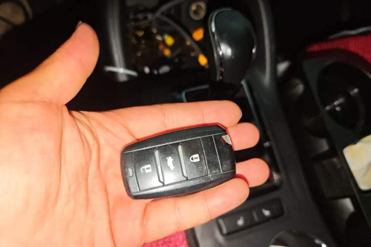Used CHANGAN CS75 2014 1.8T Automatic Prestige Model China IV Standard Vehicle Key