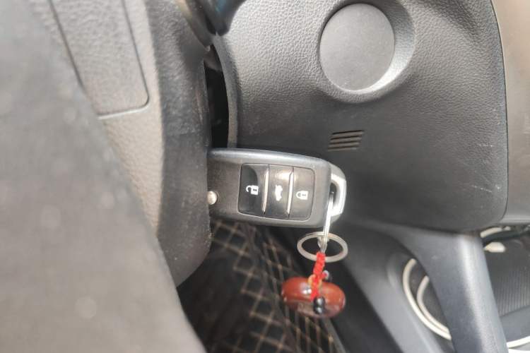Used CHANGAN CS75 2014 2.0L Manual Luxury Version China IV Standard Vehicle Key