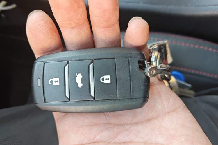 Used CHANGAN CS75 2014 1.8T Automatic Elite Model China IV Standard Vehicle Key