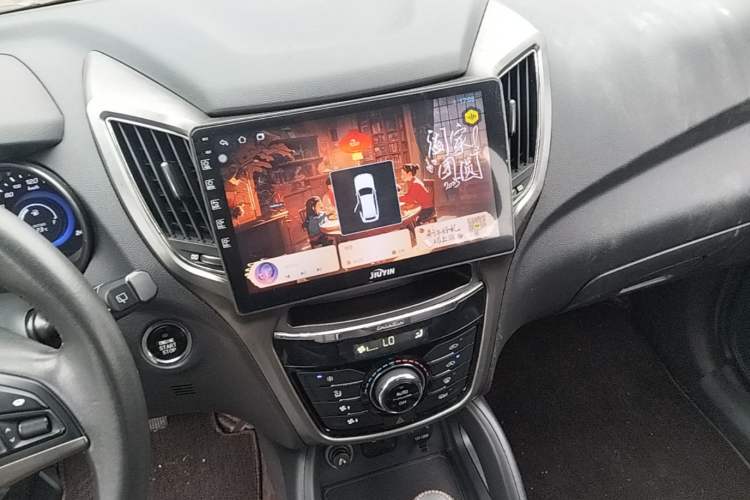Used CHANGAN CS75 2014 1.8T Automatic Elite Model China IV Standard Audio And AC Panel
