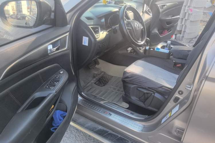 Used CHANGAN CS75 2014 1.8T Automatic Elite Version China V Standard Driver Seat