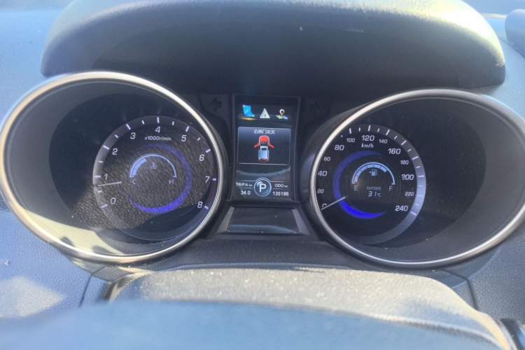 Used CHANGAN CS75 2014 1.8T Automatic Elite Version China V Standard Instrument Cluster