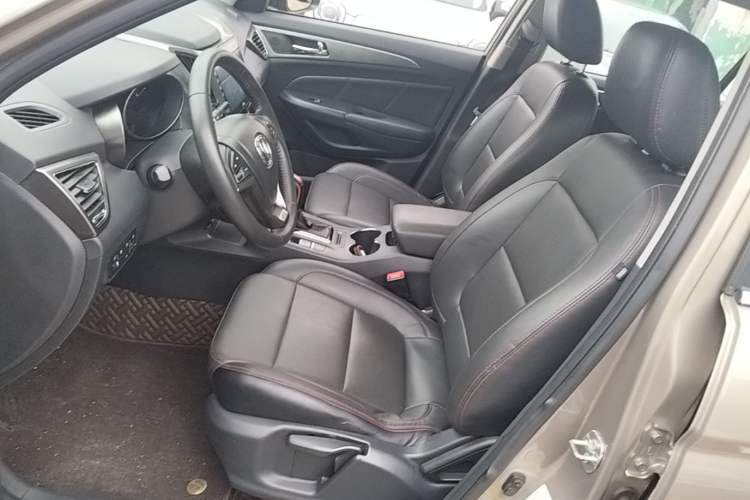 Used CHANGAN CS75 2014 1.8T Automatic Elite Model China IV Standard Left Front Seat