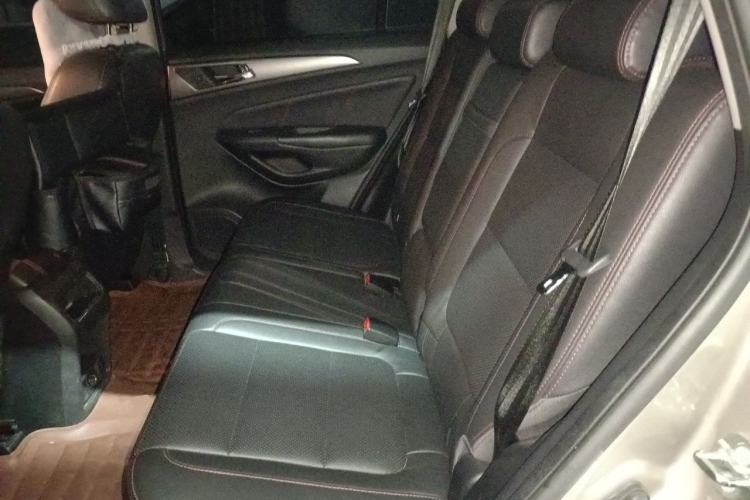 Used CHANGAN CS75 2014 2.0L Manual Luxury Version China IV Standard Left Rear Seat