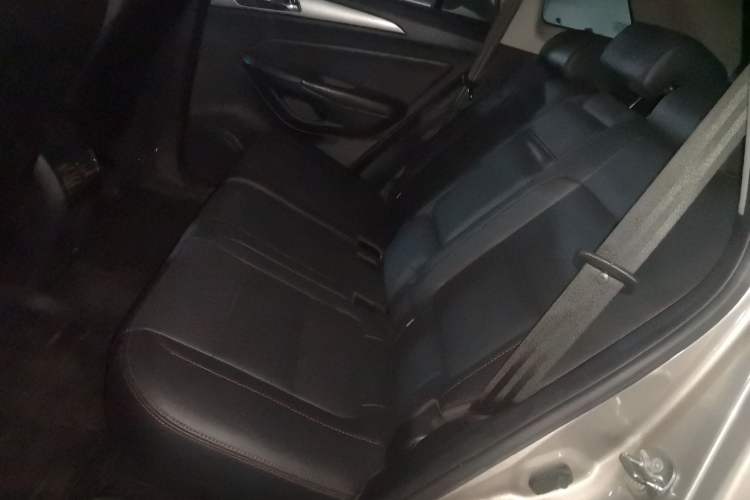Used CHANGAN CS75 2014 1.8T Automatic Prestige Model China IV Standard Left Rear Seat