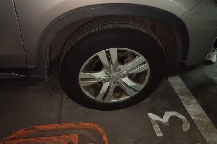 Used CHANGAN CS75 2014 2.0L Manual Luxury Version China IV Standard Right Front Wheel Hub