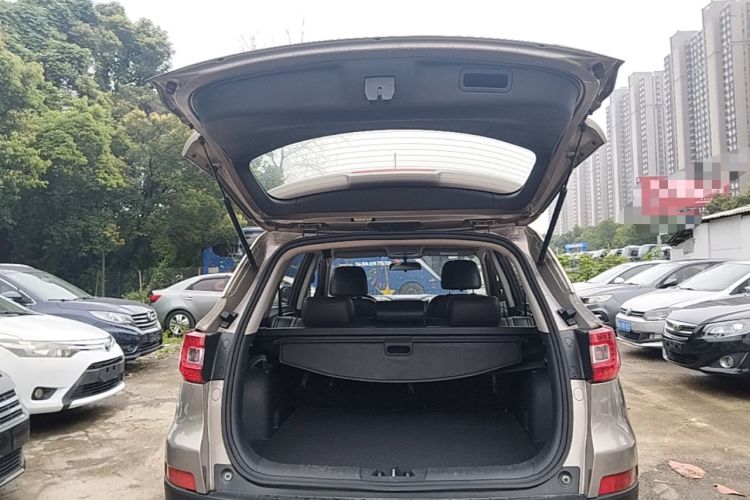 Used CHANGAN CS75 2014 1.8T Automatic Elite Model China IV Standard Trunk