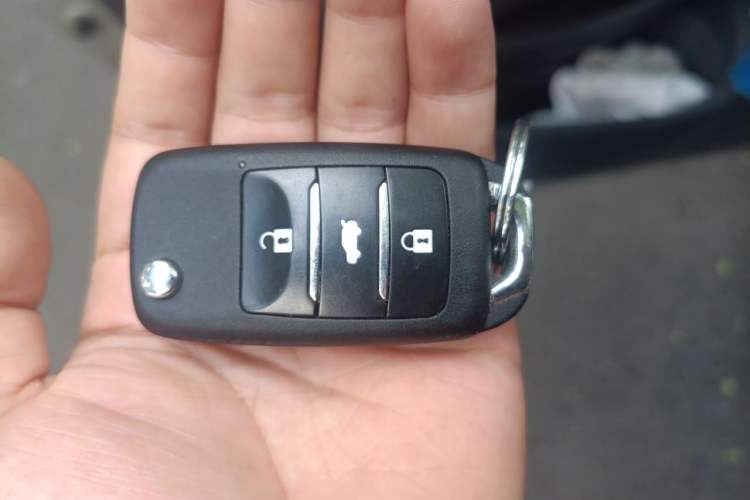 Used CHANGAN CS75 2014 2.0L Manual Luxury Version China IV Standard Vehicle Key