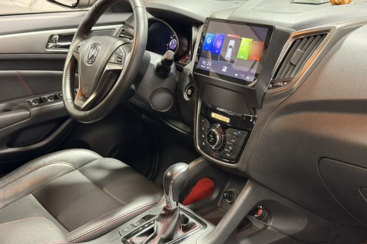 Used CHANGAN CS75 2014 1.8T Automatic Elite Model China IV Standard Audio And AC Panel
