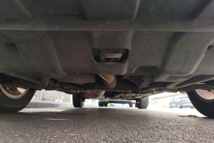 Used CHANGAN CS75 2014 2.0L Manual Luxury Version China IV Standard Chassis Front