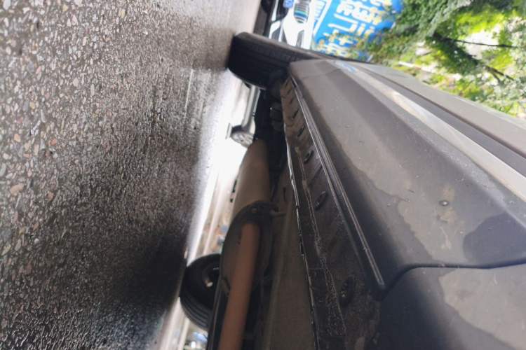 Used CHANGAN CS75 2014 1.8T Automatic Prestige Model China IV Standard Chassis Front Right