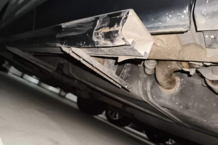 Used CHANGAN CS75 2014 1.8T Automatic Elite Model China IV Standard Chassis Rear Left