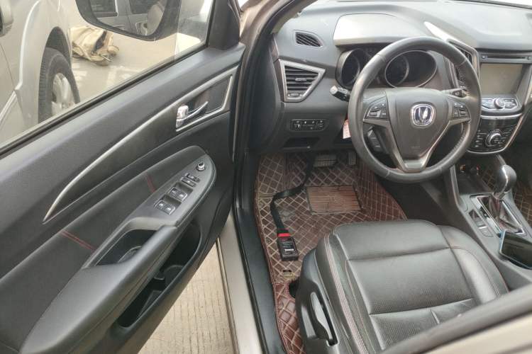 Used CHANGAN CS75 2014 1.8T Automatic Elite Version China V Standard Driver Seat