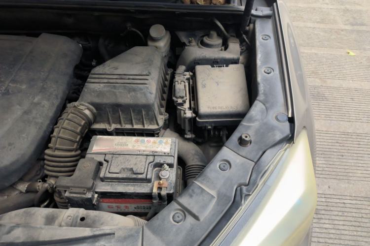 Used CHANGAN CS75 2014 1.8T Automatic Elite Model China IV Standard Engine Bay Left