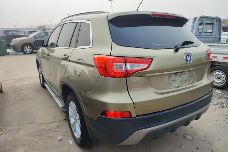 Used CHANGAN CS75 2014 1.8T Automatic Prestige Model China IV Standard Exterior 2