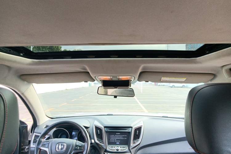 Used CHANGAN CS75 2014 2.0L Manual Luxury Version China IV Standard Headliner