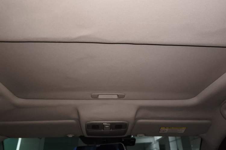 Used CHANGAN CS75 2014 1.8T Automatic Elite Model China IV Standard Headliner