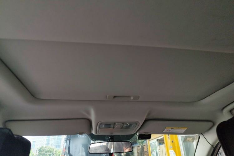 Used CHANGAN CS75 2014 2.0L Manual Luxury Version China IV Standard Headliner