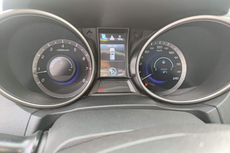 Used CHANGAN CS75 2014 1.8T Automatic Prestige Model China IV Standard Instrument Cluster