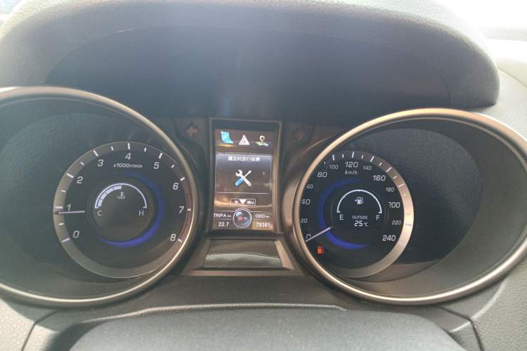 Used CHANGAN CS75 2014 2.0L Manual Luxury Version China IV Standard Instrument Cluster